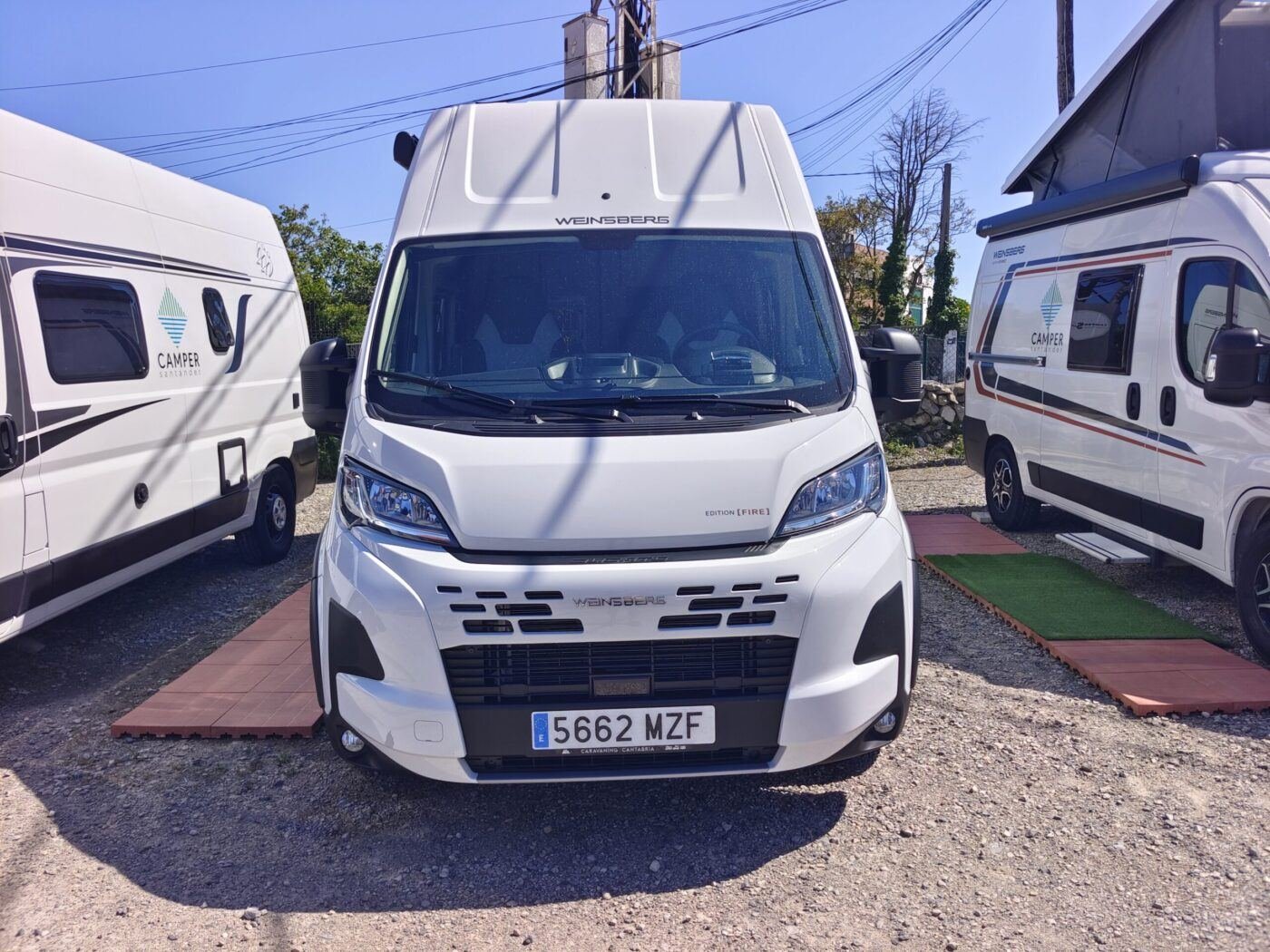 CaraBus 600 DQ vista frontal